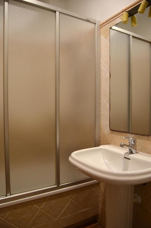 Отель Hostal Dona Antonia Пунта-Умбрия Экстерьер фото